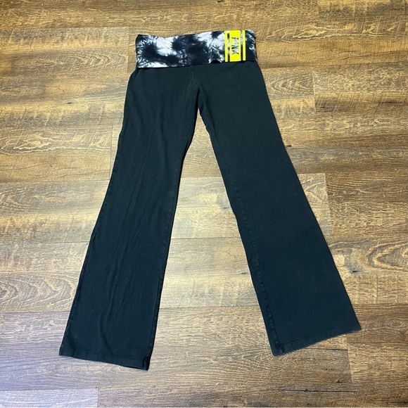 Victoria Secret Fold Over Yoga Flare Pants Leggings Black Womens Size Medium Y2K - Picture 1 of 10